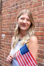 Load image into Gallery viewer, Star Studs - Pearly White