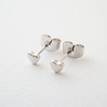 Load image into Gallery viewer, Mini Heart Stud Earrings