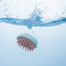 Load image into Gallery viewer, Scalp Massage Shower Hair Comb