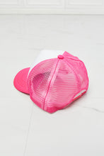 Load image into Gallery viewer, Fame Falling For You Trucker Hat in Pink