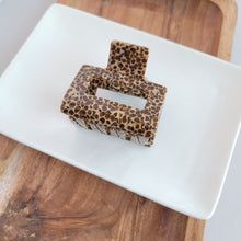 Load image into Gallery viewer, Carly Brown Dot
