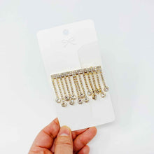 Load image into Gallery viewer, Sparkling Cascade Hair Clip
