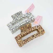 Load image into Gallery viewer, Spotted Elegance Full Hair Claw
