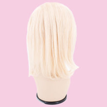 Load image into Gallery viewer, Blonde Straight Bob Wig

