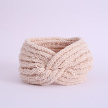 Load image into Gallery viewer, COZY CHENILLE-STYLE YARN HEAD BAND
