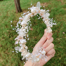 Load image into Gallery viewer, Floral Pearl Headband L2935
