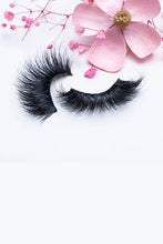 Load image into Gallery viewer, 25mm Dramatic Volume Mink Eyelashes
