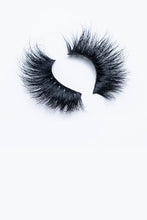 Load image into Gallery viewer, 25mm Dramatic Volume Mink Eyelashes
