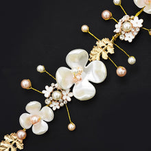 Load image into Gallery viewer, Floral Pearl Headband L2933

