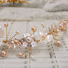 Load image into Gallery viewer, Floral Pearl Headband L2933
