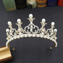 Load image into Gallery viewer, Crown Rhinestone Pearl Headband L2956
