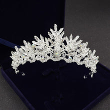 Load image into Gallery viewer, Crown Rhinestone Headband L3359
