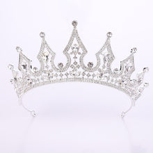 Load image into Gallery viewer, Rhinestone Crown Headband L3361
