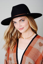 Load image into Gallery viewer, Leather Belt Buckle Strap Fedora Hat
