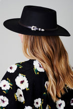 Load image into Gallery viewer, Felt Buckle Fedora Hat
